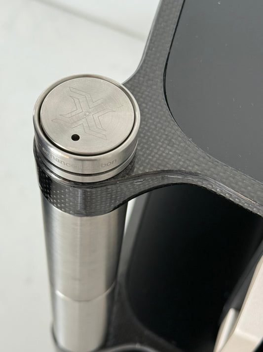 Bassocotinuo Aeon Light, Carbon-Faser Audio Rack (Revolution X-Linie) Occasion