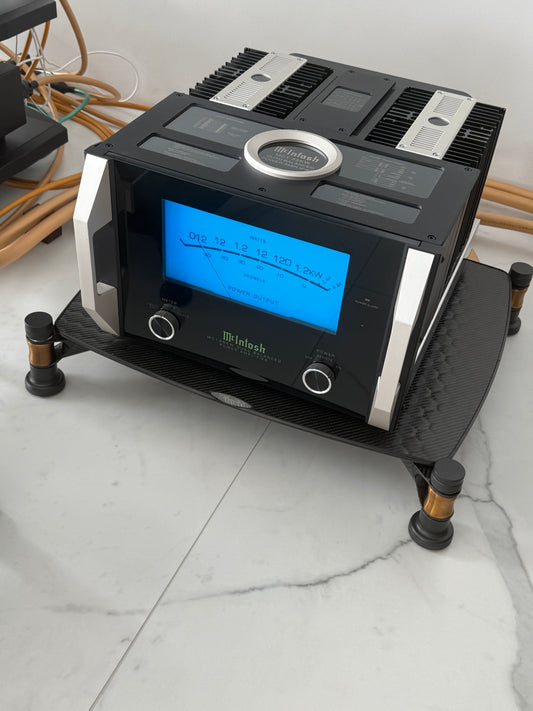 Bassocotinuo 1 Paar Eos X, Carbon-Fiber Endversträker Stand (Revolution X Line) Occasion