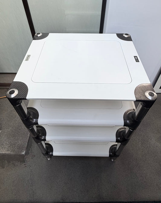 Bassocotinuo Aeroline, Carbon-Faser Audio Rack Occasion