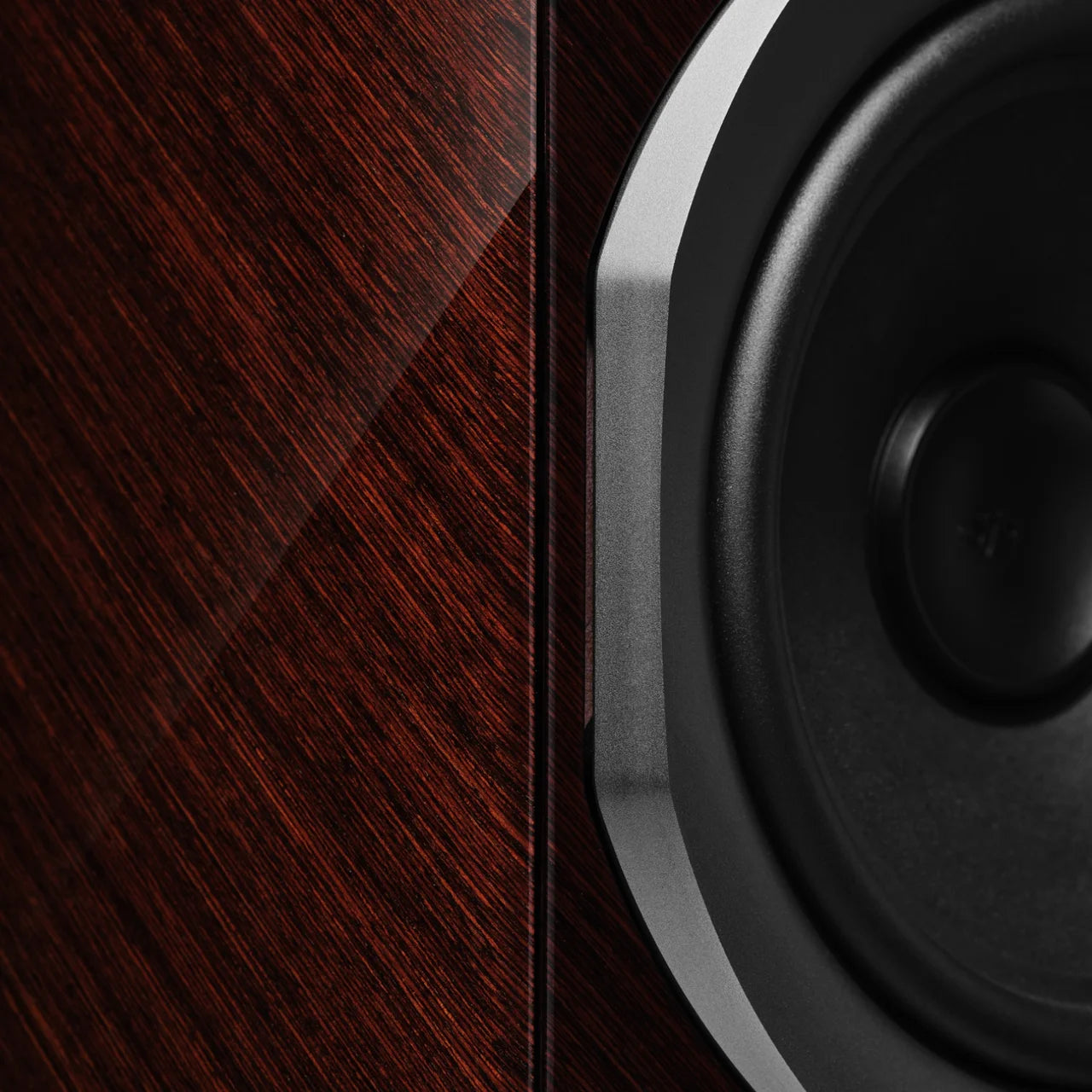 Sonus Faber Amati Supreme, 4.5-Weg Standlautsprecher